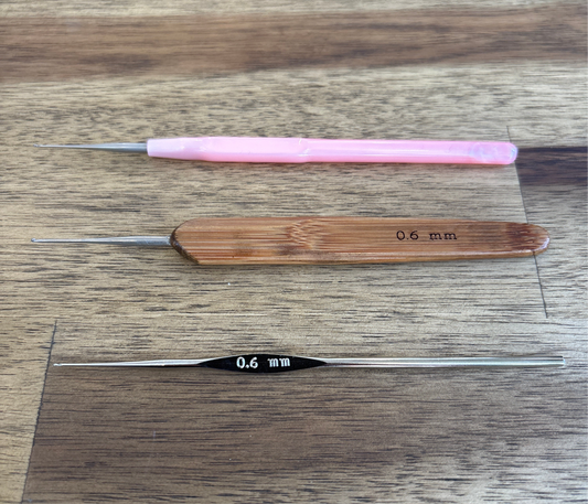 Crochet hook - 0.6mm